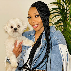 Meet your Posher, Briana